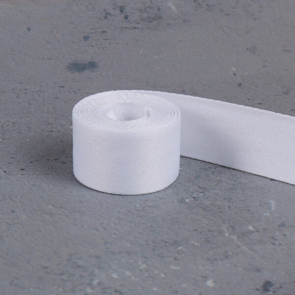 100D Dense Black & White Polyester Webbing – Solid Color Tight-Weave Trim for Apparel, Bags & Accessories