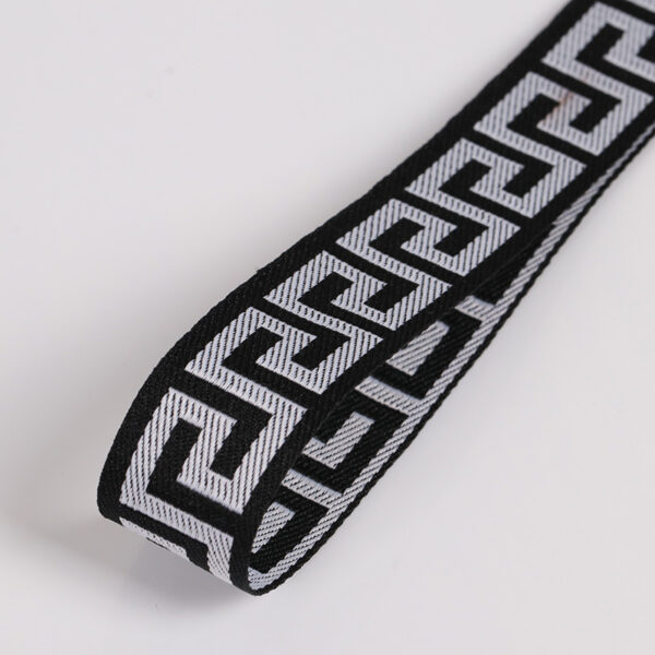 1.5–2cm Polyester Jacquard Ribbon – Maze & Great Wall Pattern Computer-Woven Decorative Trim