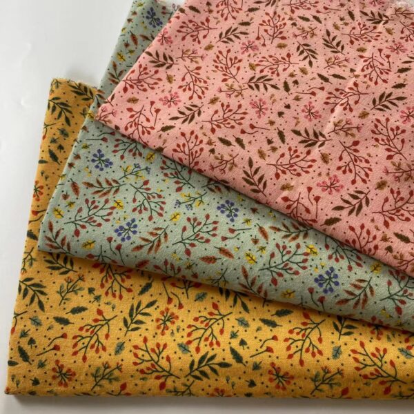 Vintage Brushed Cotton Floral Fabric – Warm Flannel Cotton for Jackets, Homewear & DIY Crafts