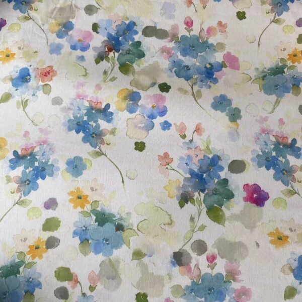 Cotton Digital Printed Fabric — 60s Combed Cotton Dreamy Floral Design