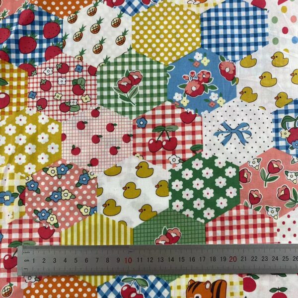 100% Cotton Fresh Floral Printed Poplin Fabric — Soft Patchwork Style