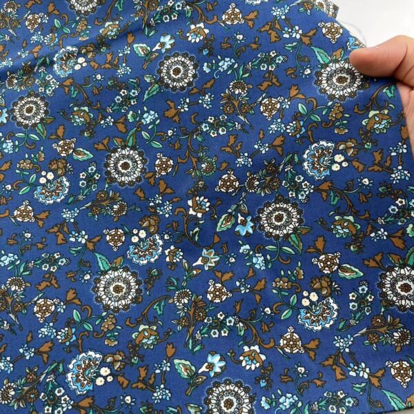 主图-02 40s Cotton Poplin Floral Fabric – Country Garden Print for Summer Sewing