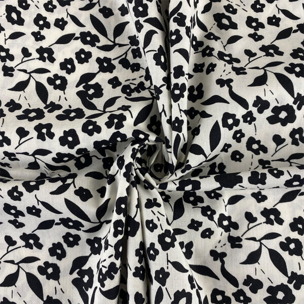 主图-03 100% Cotton Plain Weave Floral Printed Fabric — Summer Chic Poplin for Dresses