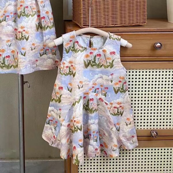 100% Cotton Digital Printed Fabric — Versatile Apparel & Home Textile Material