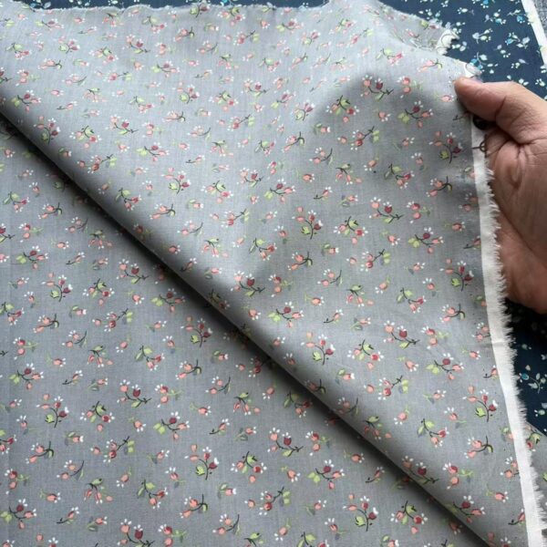 40s Cotton Poplin Reactive Print Fabric – Pastoral Small Floral Pattern for Shirts & DIY Sewing