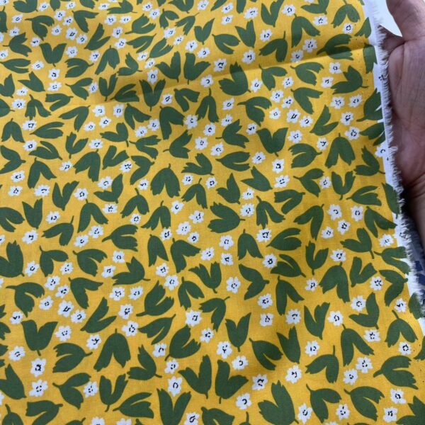 40s Cotton Poplin Printed Fabric – Fresh Country Floral for Shirts, DIY Bags & Summer Crafts