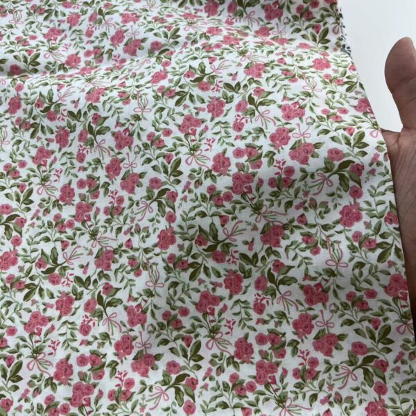 40s Cotton Poplin Printed Fabric – Vintage Country Floral for Summer Shirts & DIY Crafts