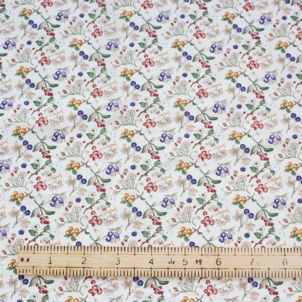 Pastoral Floral Printed Cotton Poplin Fabric – 100% Cotton for Summer Dresses & Kidswear