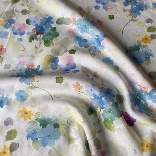 Cotton Digital Printed Fabric — 60s Combed Cotton Dreamy Floral Design
