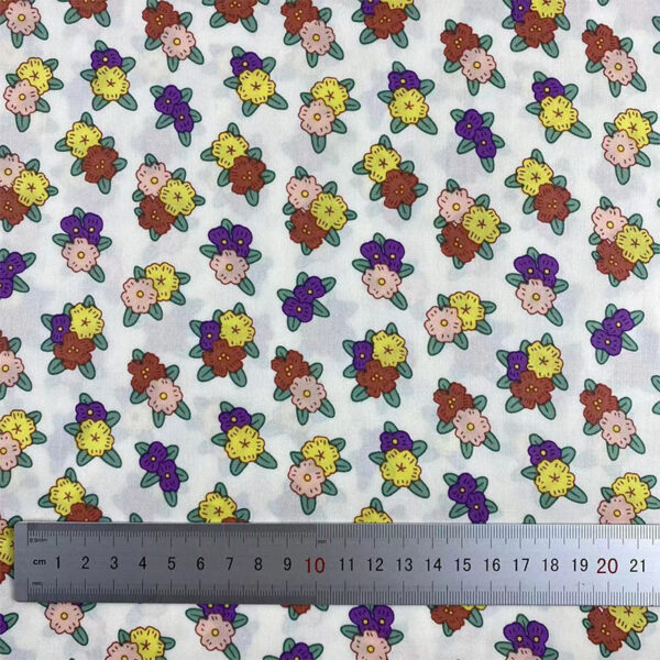Pastoral Cotton Print Fabric – 60s Small Floral Design for Summer Dresses
