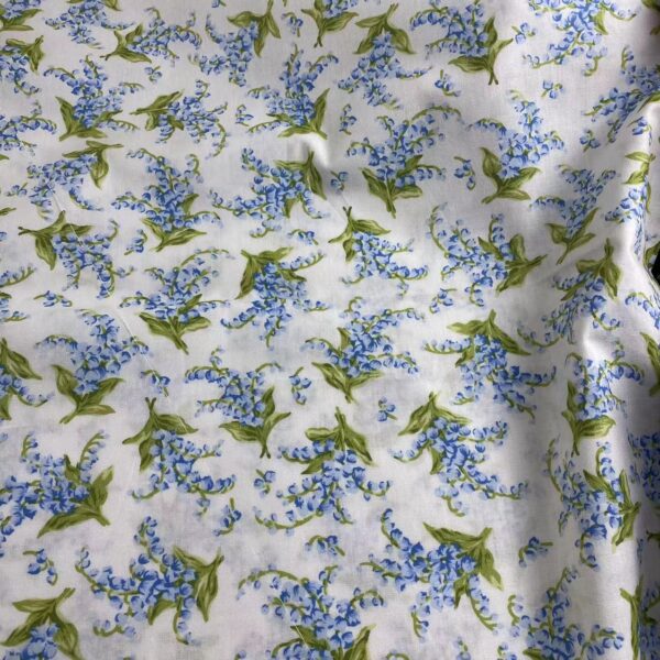 Vintage Floral Cotton Poplin Fabric – 100% Cotton Reactive Print Material for Dresses & Shirts