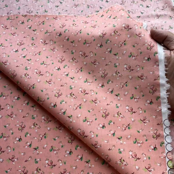 40s Cotton Poplin Reactive Print Fabric – Pastoral Small Floral Pattern for Shirts & DIY Sewing