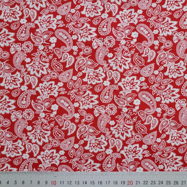 100% Cotton Paisley Printed Poplin Fabric — Vintage Floral Style