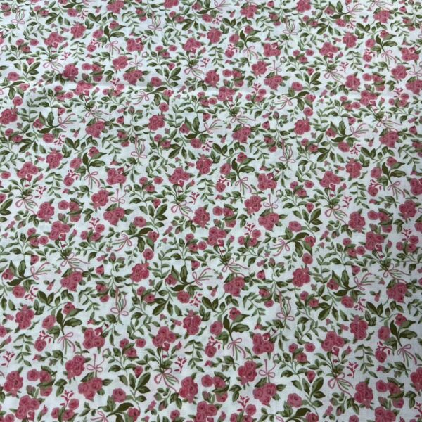 40s Cotton Poplin Printed Fabric – Vintage Country Floral for Summer Shirts & DIY Crafts