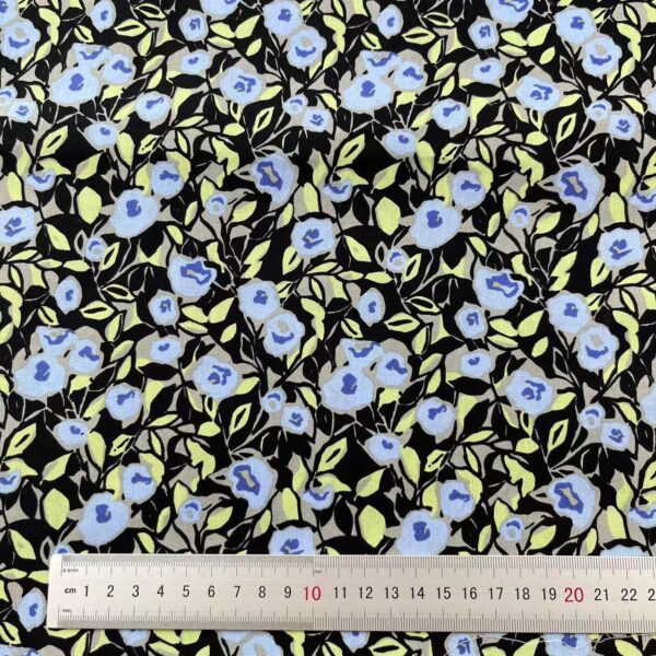 40s Cotton Poplin Floral Fabric – Countryside Bloom Print for Summer Sewing