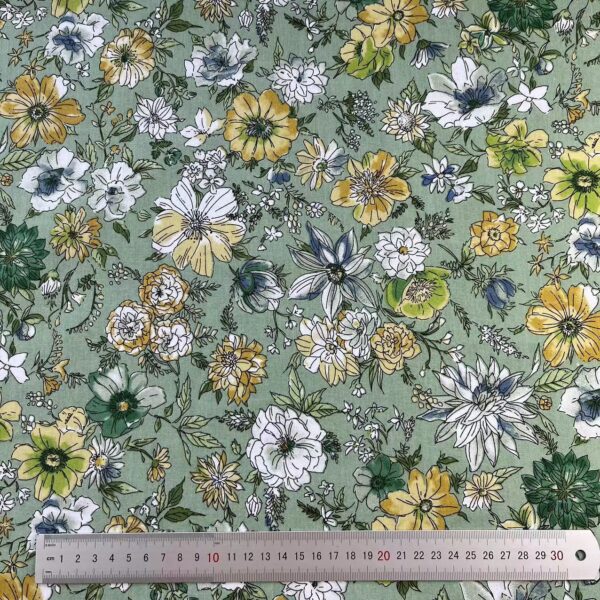 Pure Cotton Poplin Printed Fabric – Vintage Floral Craft Cloth