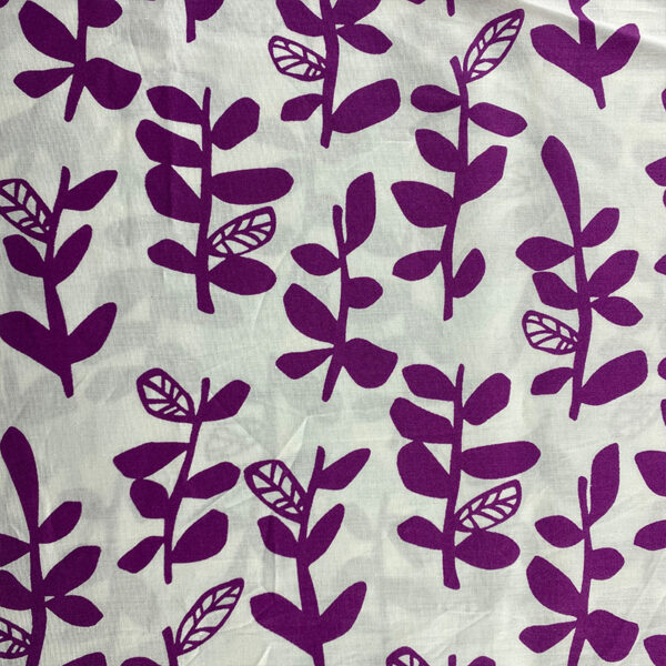 100% Cotton Leaf Print Poplin Fabric — Soft, Breathable & Reactive-Dyed