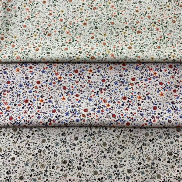 Printed Cotton Poplin Fabric — Small Floral Pattern for Women’s Clothing