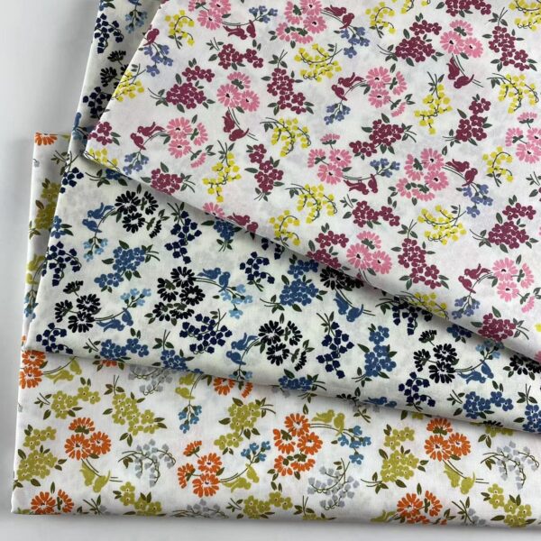 100% Cotton Poplin Small Floral Printed Fabric