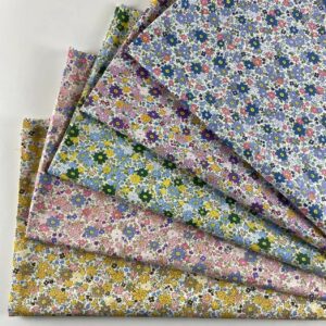Small Floral Printed Cotton Poplin Fabric – Reactive Dyed 100% Cotton for Fashion & Home Textiles