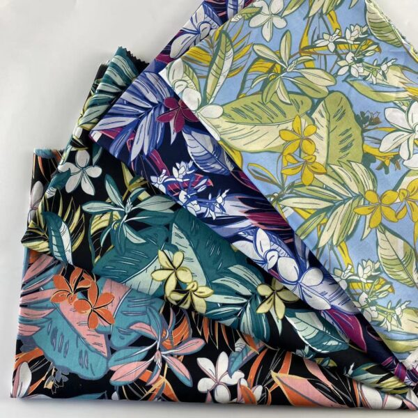 主图-01 Reactive Printed Cotton Poplin Fabric by the Yard for Dressmaking – 100% Cotton