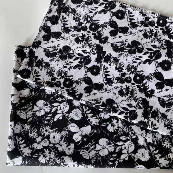 Black and White Floral Cotton Poplin Fabric – 100% Cotton Reactive Print