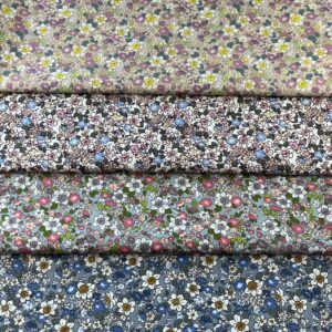 Country-Style Cotton Poplin Fabric — Mini Floral Print Material
