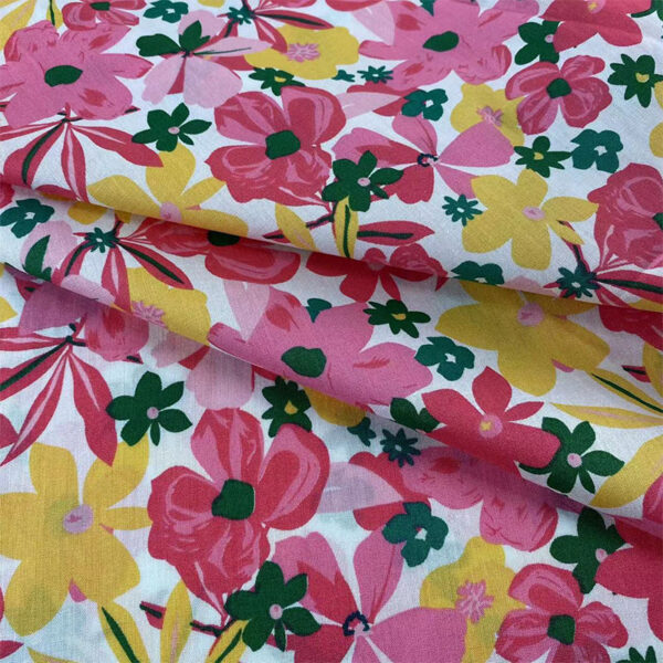 主图-02 100% Cotton Small Floral Reactive Printed Fabric — Soft & Breathable for Summer Garments