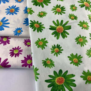 100% Cotton Daisy Print Fabric — Soft & Lightweight for Summer Apparel