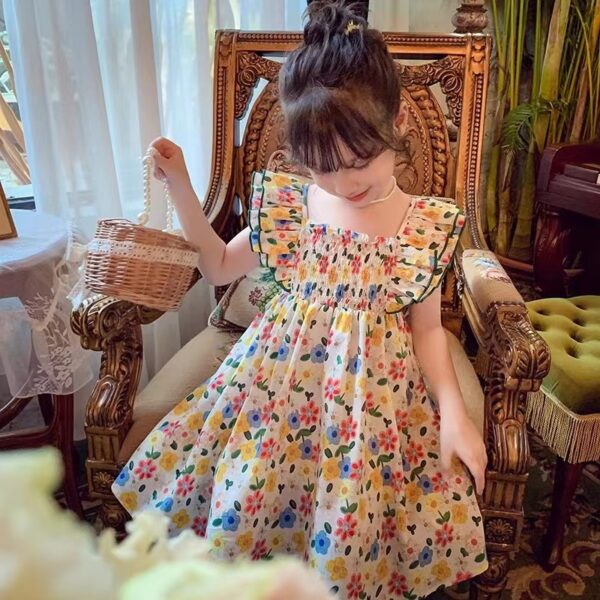 Cotton Poplin Floral Fabric – Country Style Printed Fabric for Dresses & Kidswear