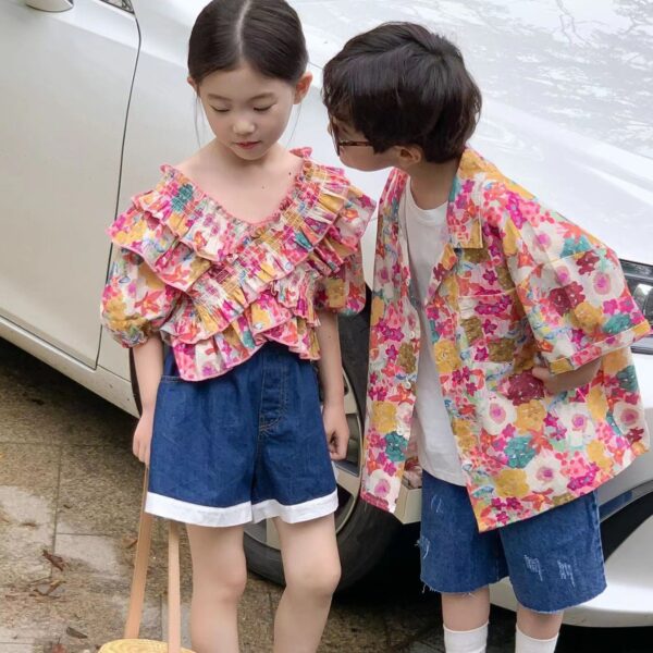 主图-02 Cotton Poplin Oil Painting Floral Fabric – Printed Fabric for Kidswear & Dresses