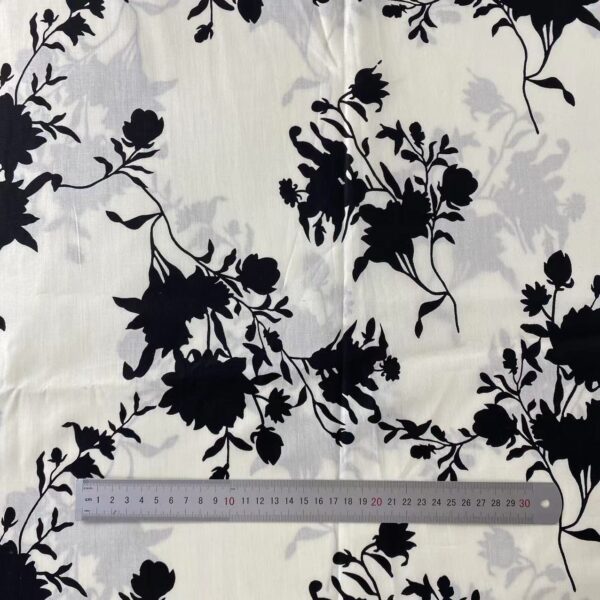 100% Cotton Ink Painting Botanical Printed Fabric — Lightweight Poplin for Apparel
