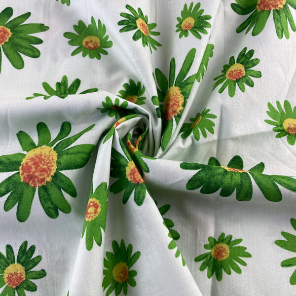 100% Cotton Daisy Print Fabric — Soft & Lightweight for Summer Apparel
