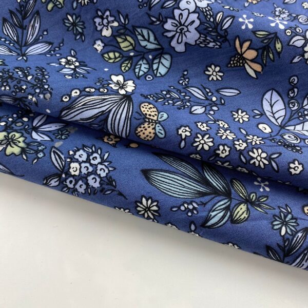 主图-03 Floral Cotton Poplin Fabric – 40s Reactive Print for Summer Dresses & DIY Projects