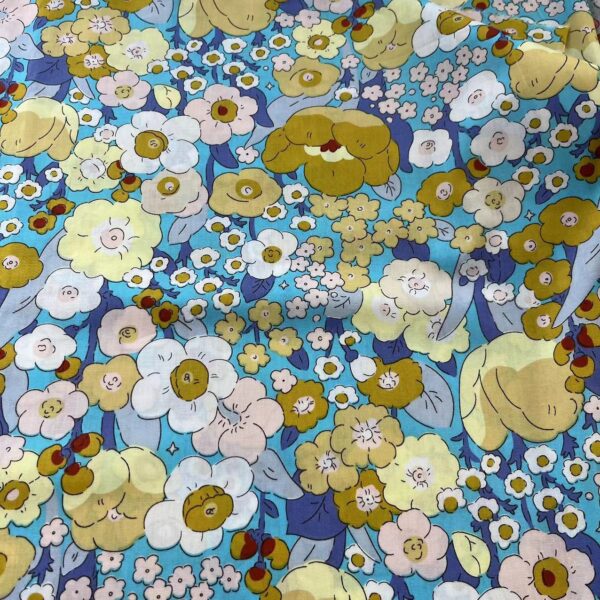 Pastoral Floral Cotton Poplin Fabric — Summer DIY, Shirt & Craft Material