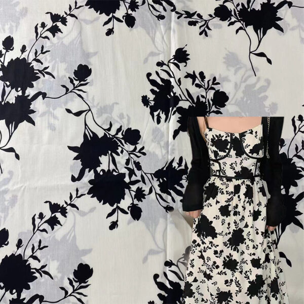 100% Cotton Black & White Rose Printed Fabric — Elegant & Breathable Poplin