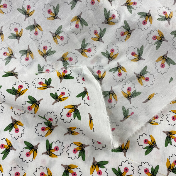 100% Cotton Small Floral Printed Fabric — Soft & Breathable for Apparel & Home Textiles