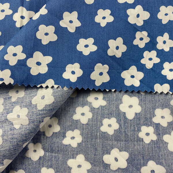 Modern Cartoon Red Floral Cotton Fabric – 100% Cotton Reactive Print for Apparel & DIY Crafts