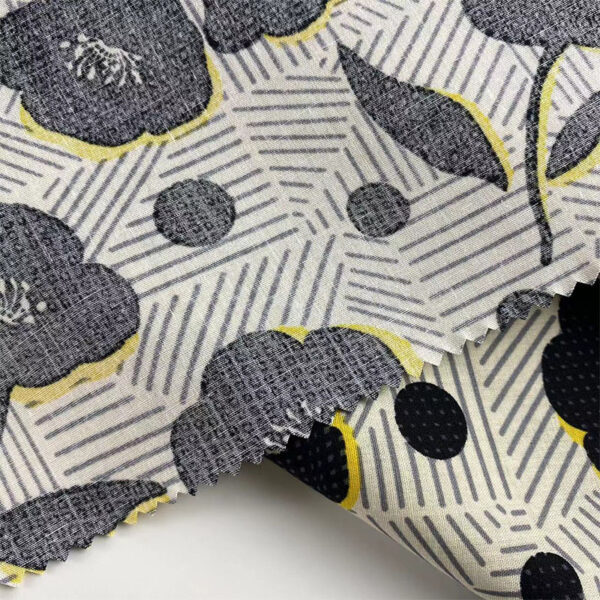 Soft Cotton Voile Floral Print Fabric – 100% Cotton for Dresses & Loungewear