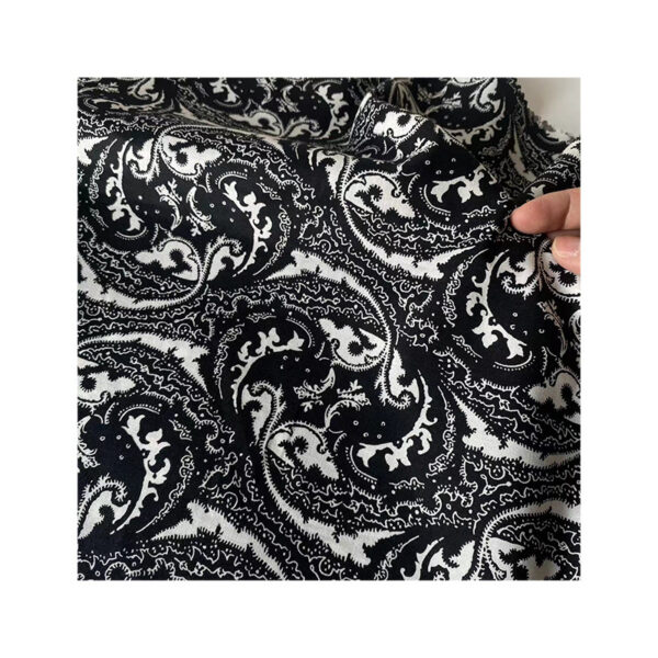 主图-05 100% Cotton Printed Poplin Fabric — Floral Geometric Pattern