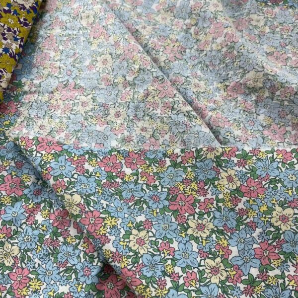 Pastoral Floral Cotton Poplin Fabric — DIY Shirt & Craft Material