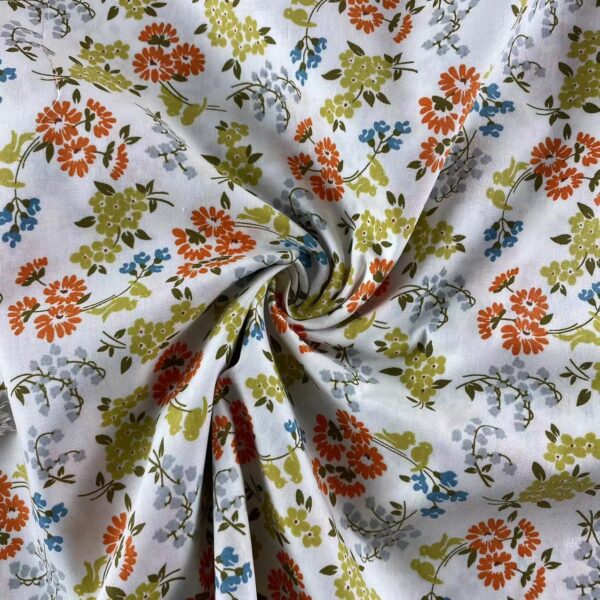 100% Cotton Poplin Small Floral Printed Fabric