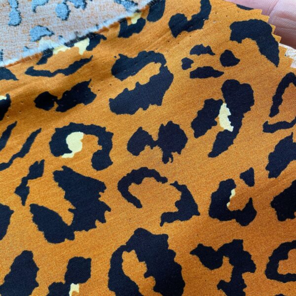 Leopard Print Cotton Fabric – 40s Reactive Printed Cloth for DIY & Fashion Sewing