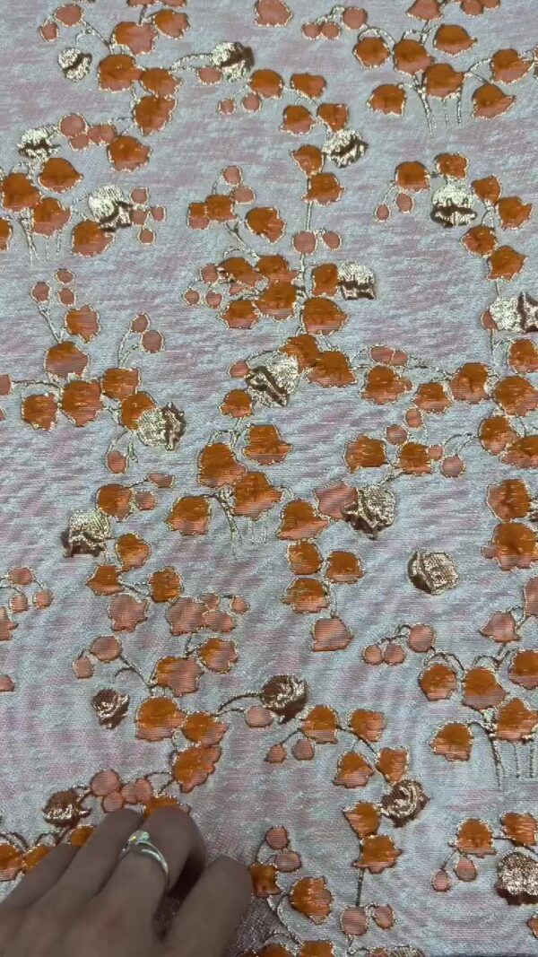 Yarn-Dyed Floral Jacquard Fabric — Lightweight & Elegant Texture