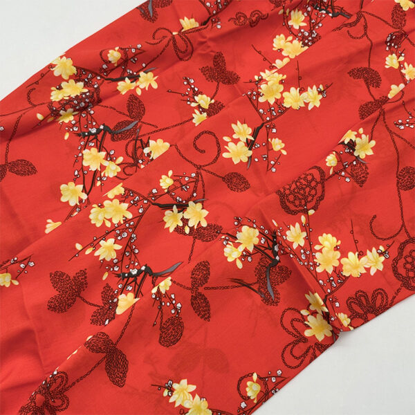 主图-48 100% Rayon Printed Cotton-Feel Fabric — Soft & Skin-Friendly Sleepwear Textile