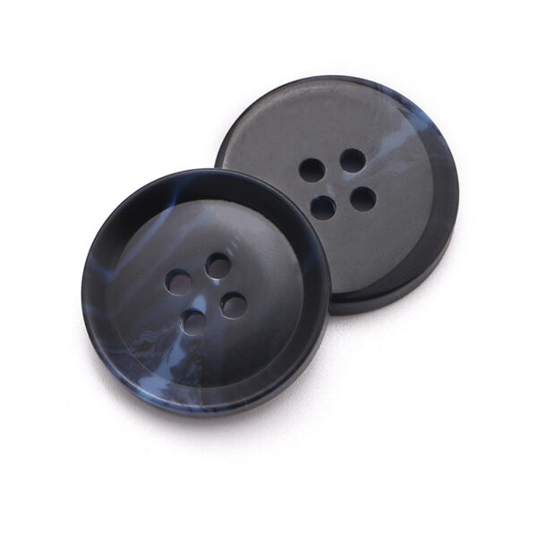 Shell Fine-Edge Shirt Button — Elegant & Natural Apparel Decoration