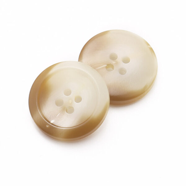 Shell Fine-Edge Shirt Button — Elegant & Natural Apparel Decoration