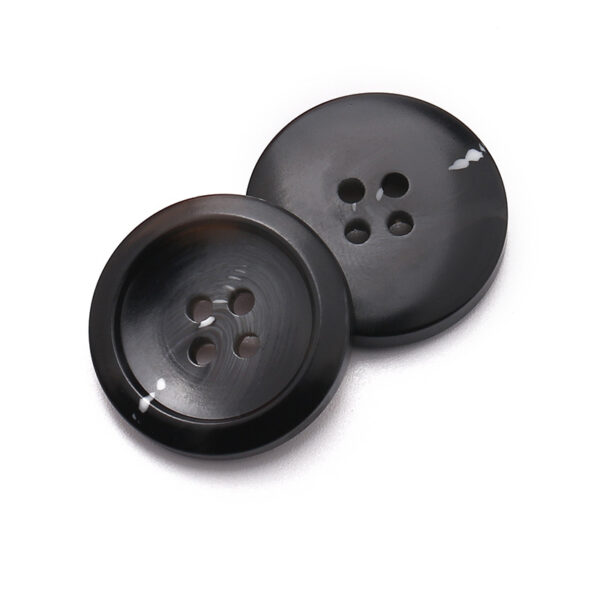 Shell Fine-Edge Shirt Button — Elegant & Natural Apparel Decoration